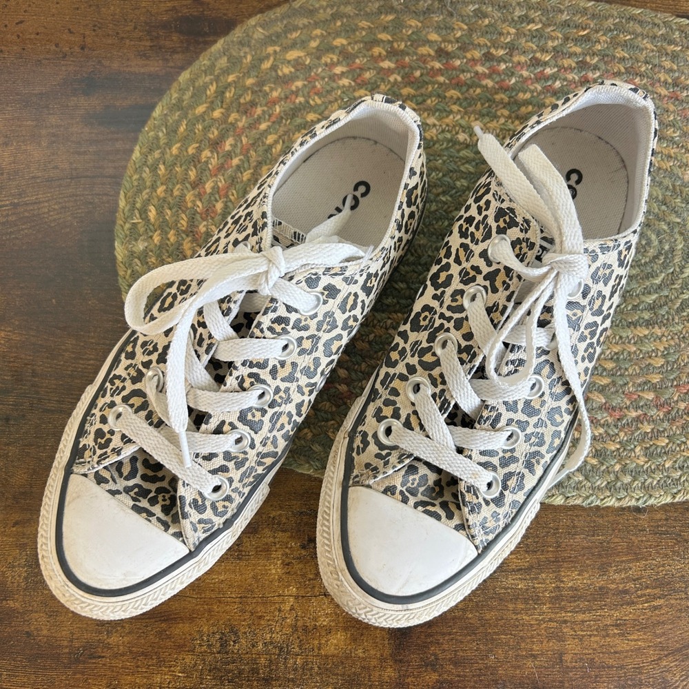 Converse Chuck Taylor All Star Low Top Leopard Animal Print Canvas Sneakers
